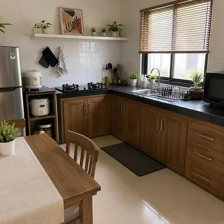 Homestay szállás Larry Landers